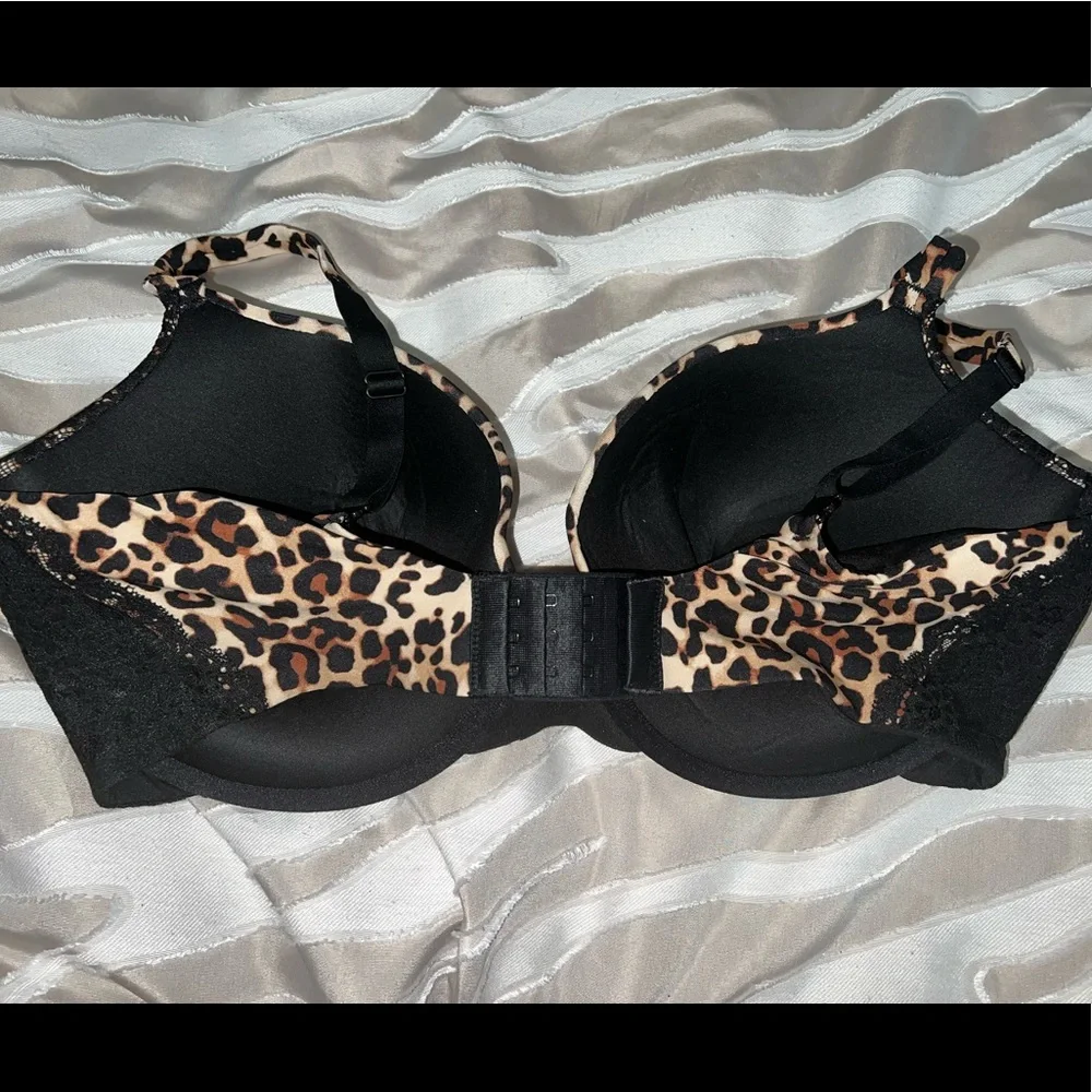 Leopard Push Up Bra - Picture 2 of 3